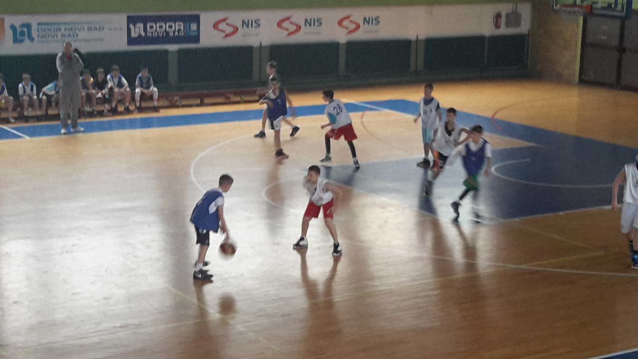 ovi Sad skola kosarke Lavovi 07 - 18
