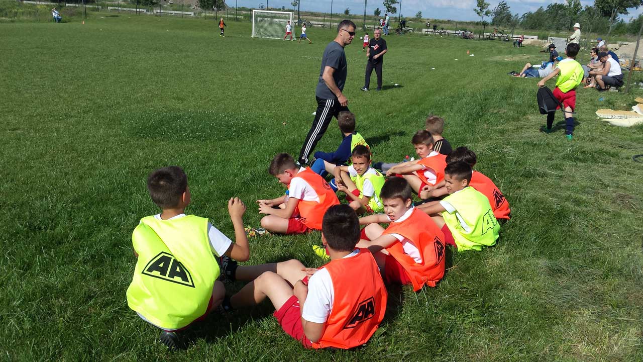 skola fudbala Lavovi 07-18